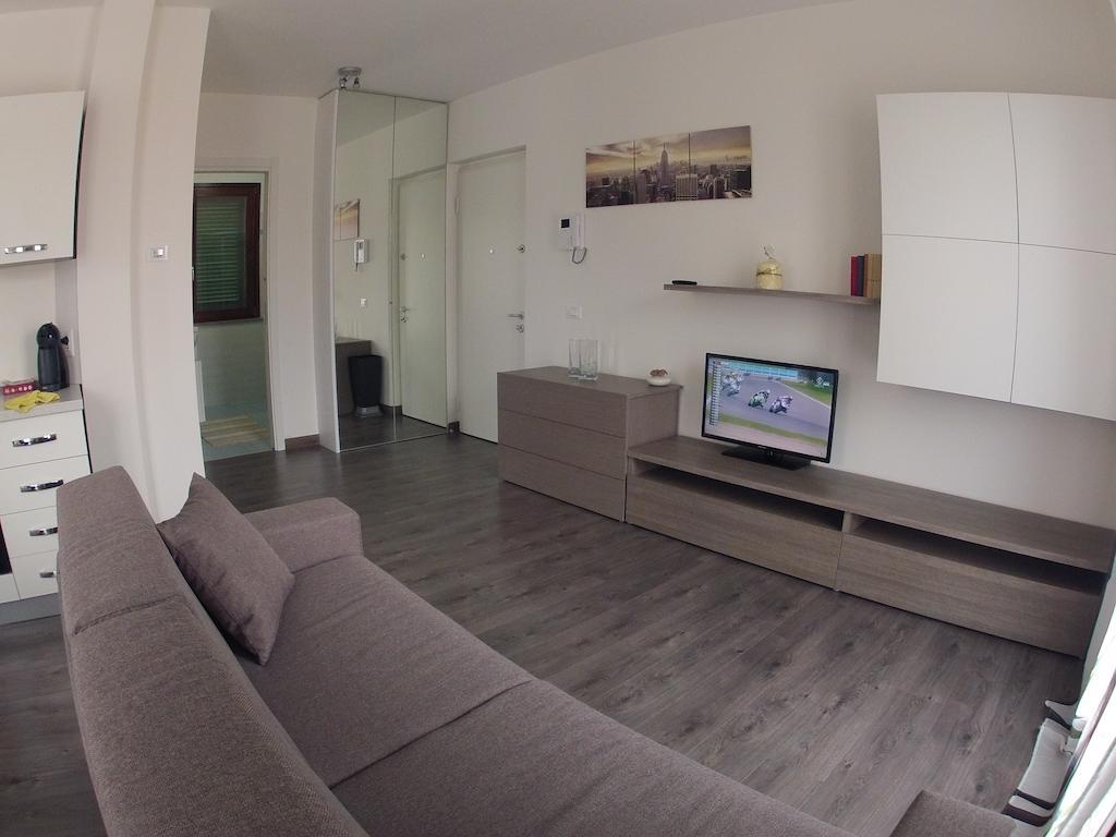 Il Nuovo Palazzotto Apartment Stresa Room photo